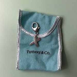 Tiffany & Co. Paloma Picasso X Kiss Charm
